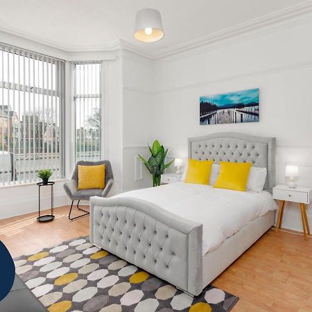 Flatzy - 6 Bed Oasis Close To Football Stadiums Liverpool Bagian luar foto