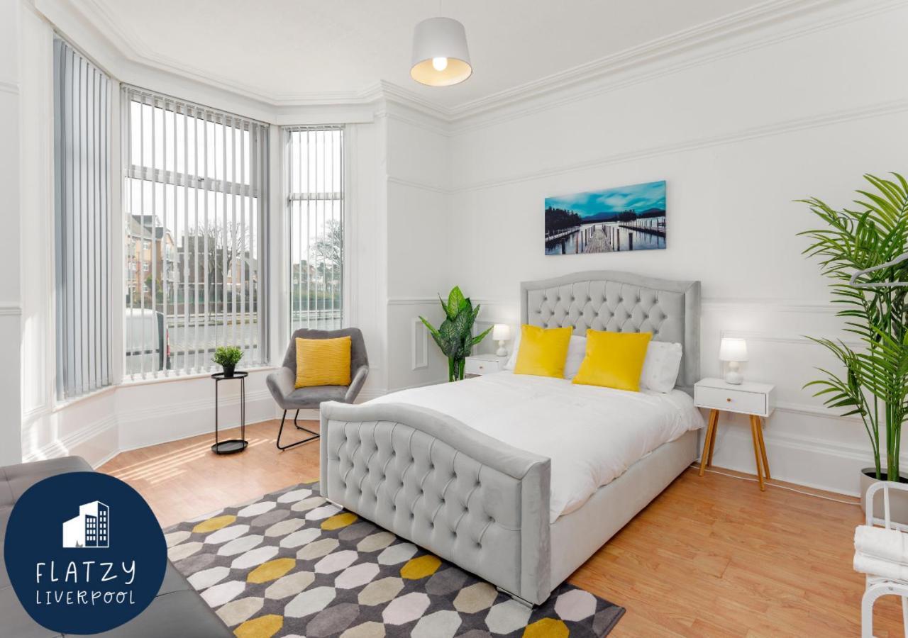 Flatzy - 6 Bed Oasis Close To Football Stadiums Liverpool Bagian luar foto