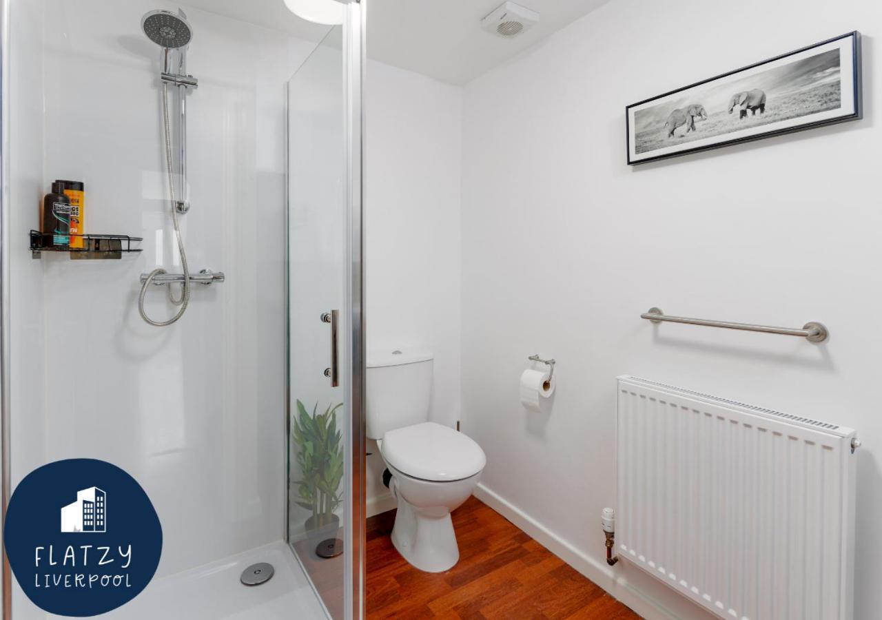 Flatzy - 6 Bed Oasis Close To Football Stadiums Liverpool Bagian luar foto
