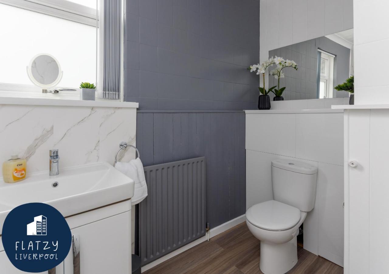 Flatzy - 6 Bed Oasis Close To Football Stadiums Liverpool Bagian luar foto