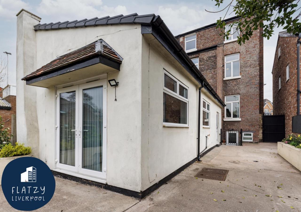 Flatzy - 6 Bed Oasis Close To Football Stadiums Liverpool Bagian luar foto